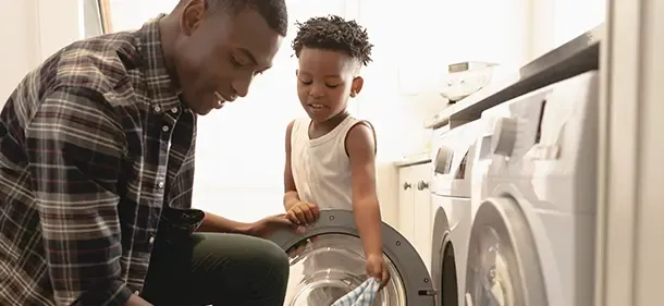 How to Use Lysol Antibacterial* Detergent 1